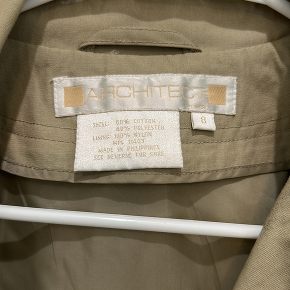 Vintage Women’s Trench Coat - Picture 5 of 5